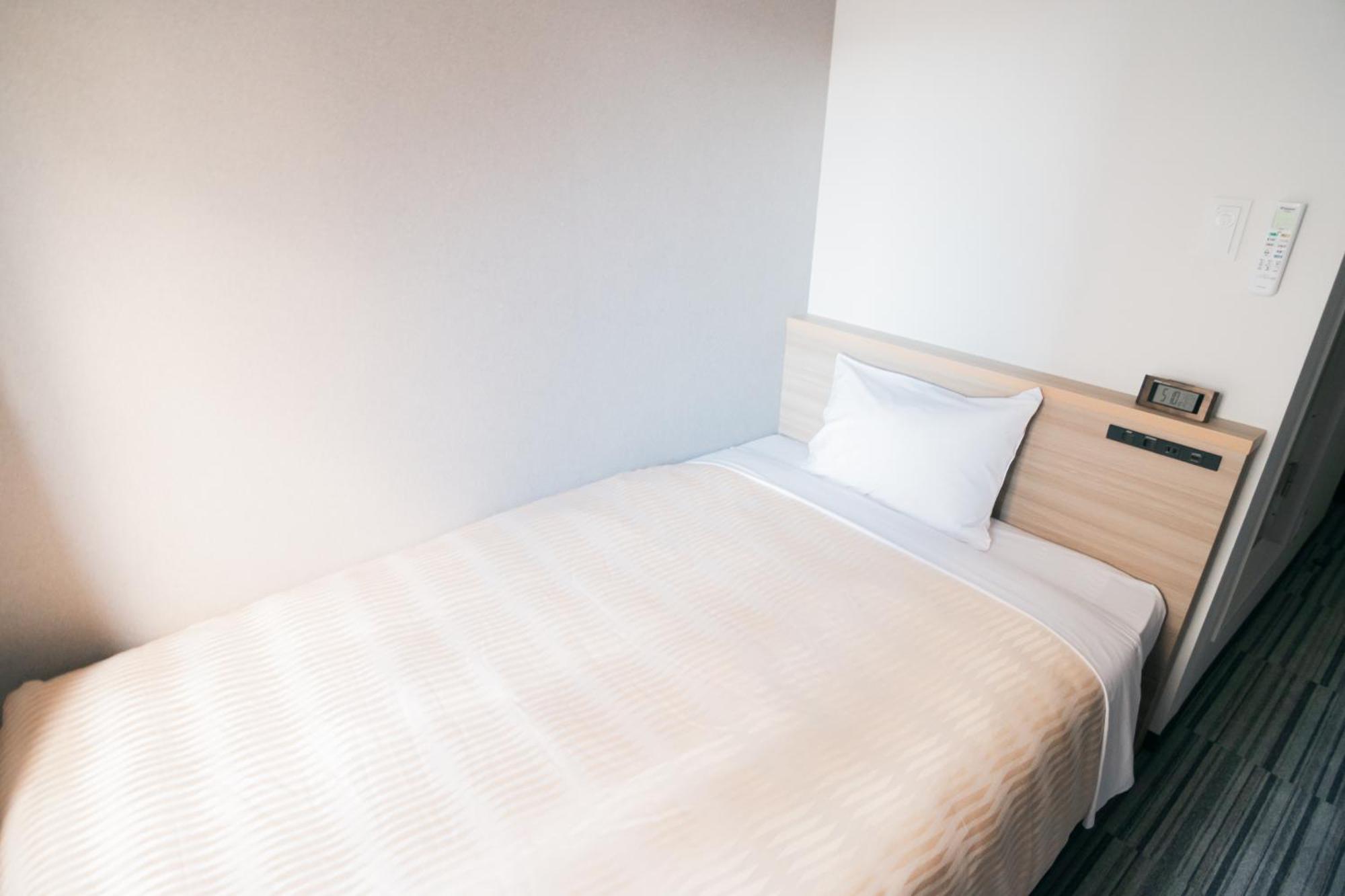 Quintessa Hotel Chiba Funabasi Kültér fotó